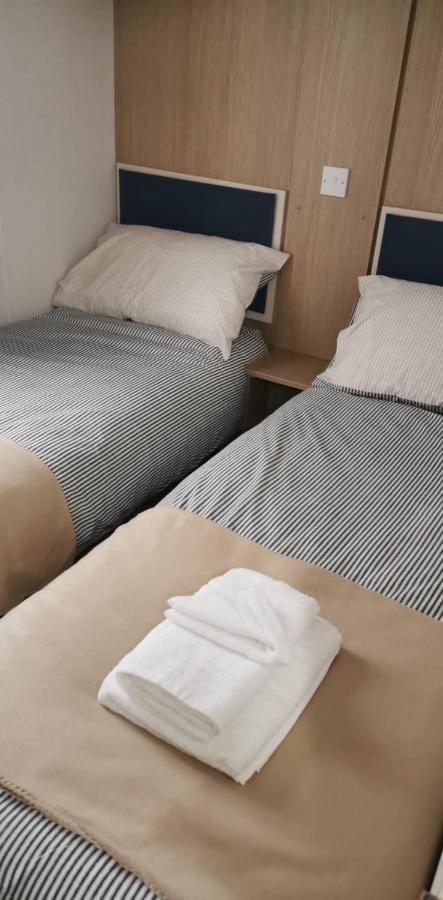 Three Lochs Holiday Caravan For Families And Couples Balminnoch Zewnętrze zdjęcie